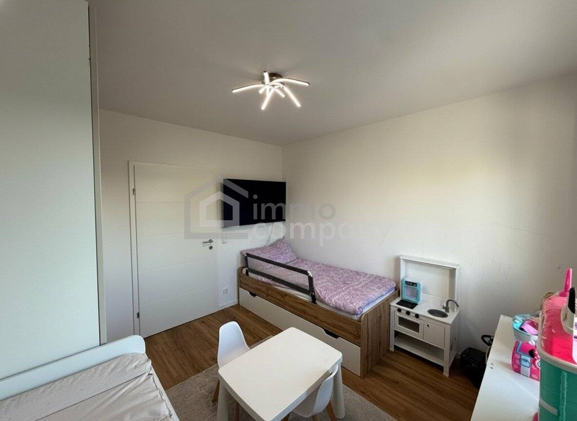 Wohnung mit Garten und Traunsteinblick im Neubau