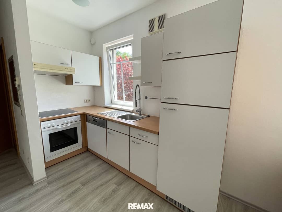Wohnung in quiet edge of town near Amstetten with open living kitchen