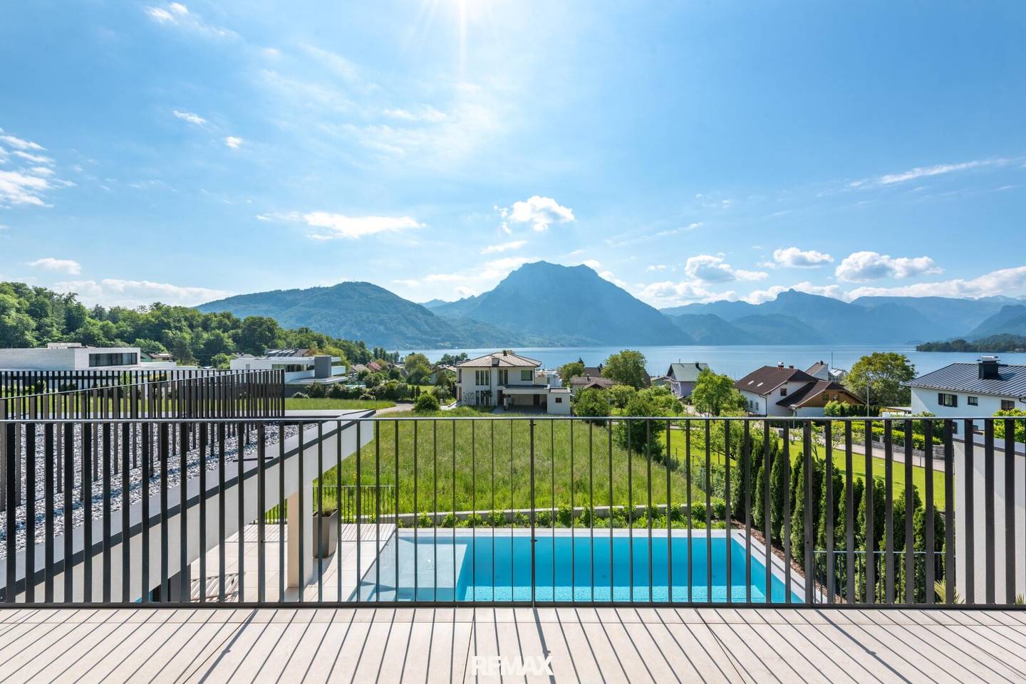Exclusive Design Villa with Lake View