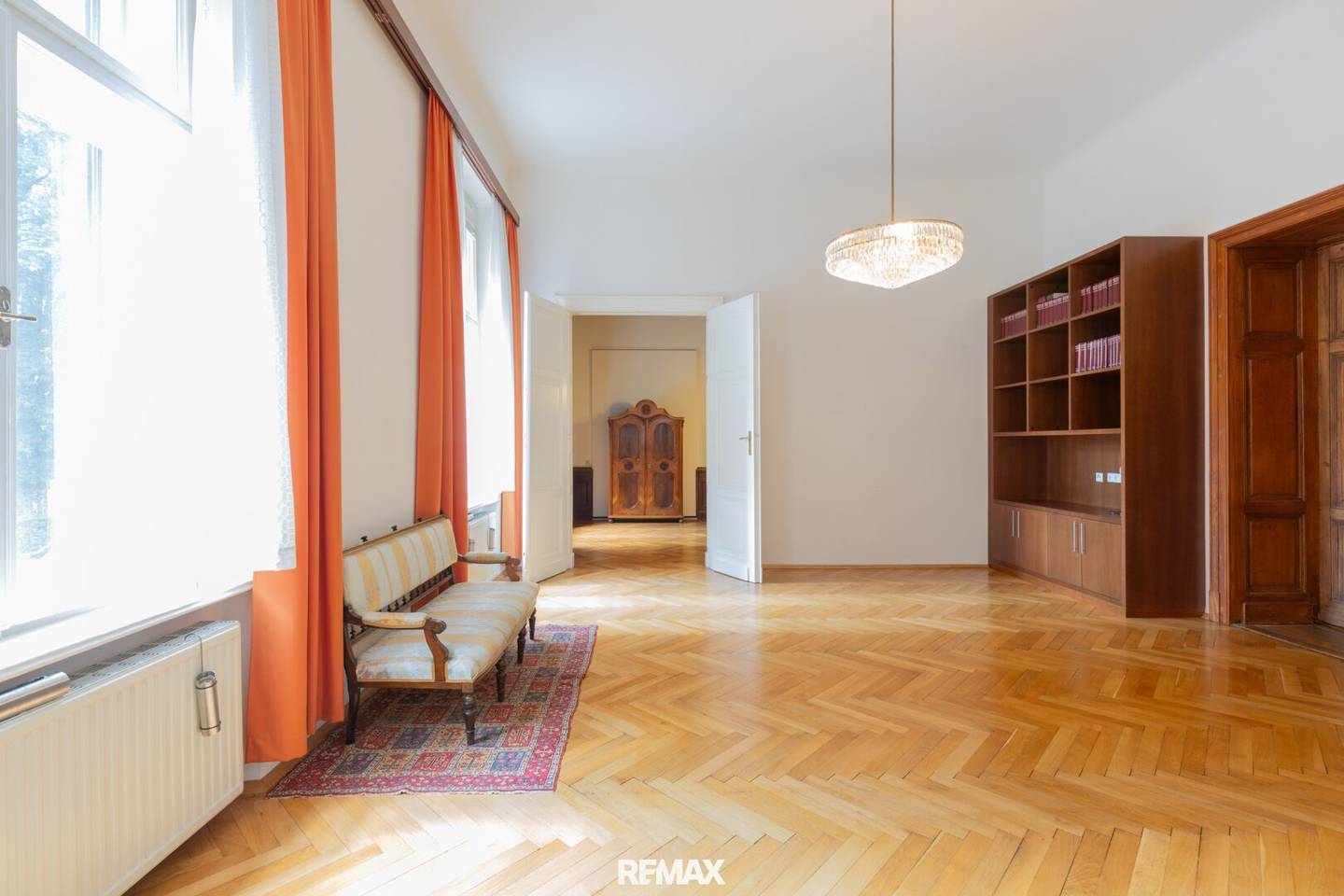 Apartment Geidorf Lofty ceilings and winter garden