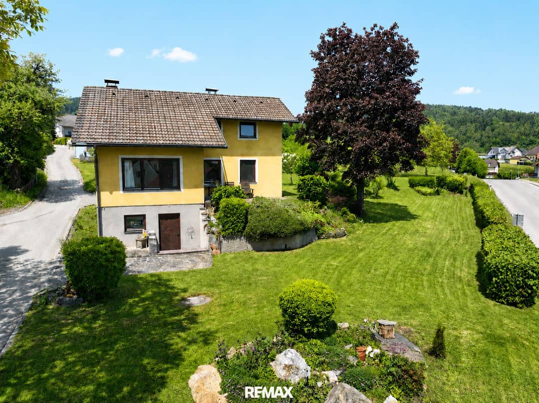 Sonniges Ferienhaus mit Terrasse und Garten in Maria Laach am Jauerling