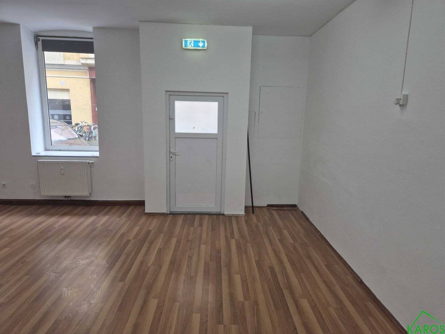 Bright retail space with large display windows in central location