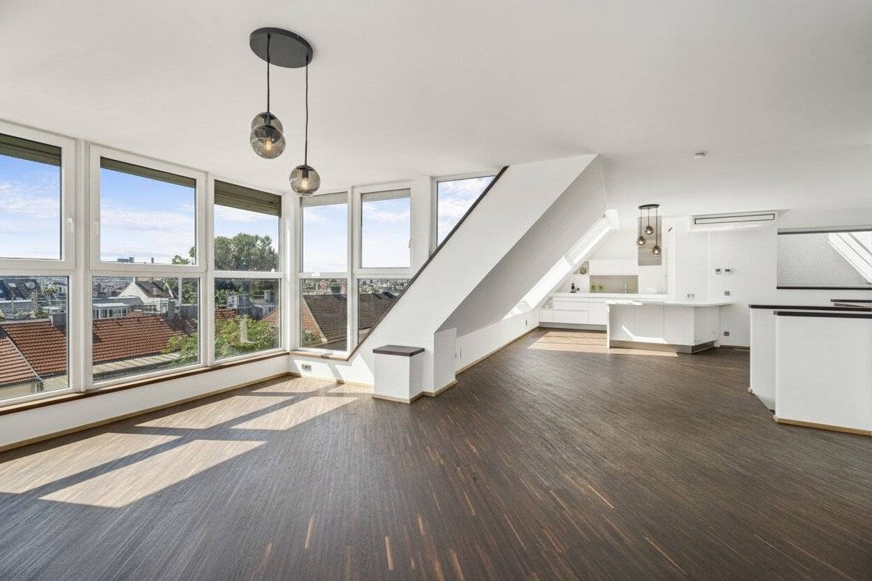 Top floor apartment two terraces 360 panorama