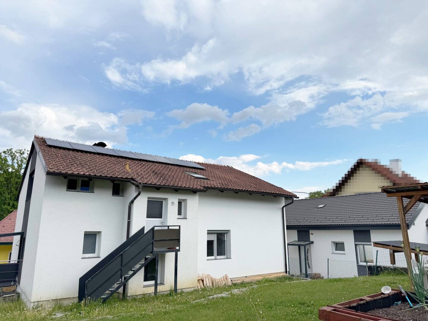 Immobilienensemble mit Bungalow und Wohnhaus in Gleisdorf