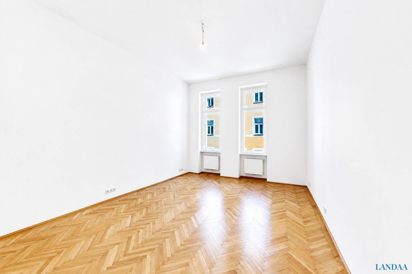 Wohnung Erstbezug helle Räume zentrale Lage