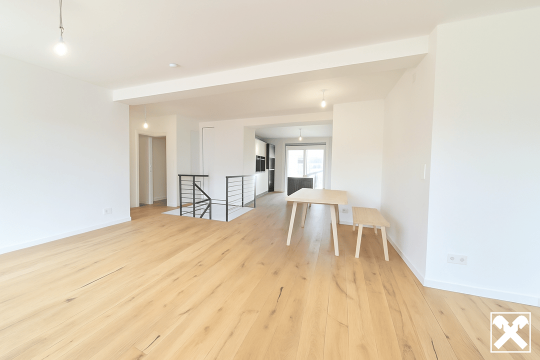 Dachgeschosswohnung mit zwei Terrassen