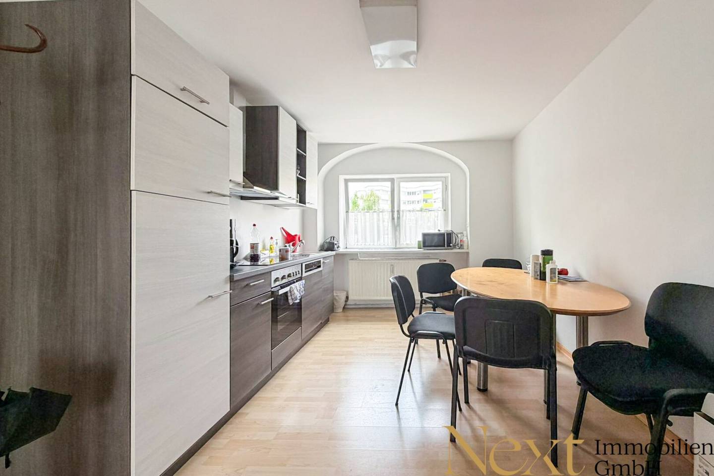 330 m² Office Space in Wels