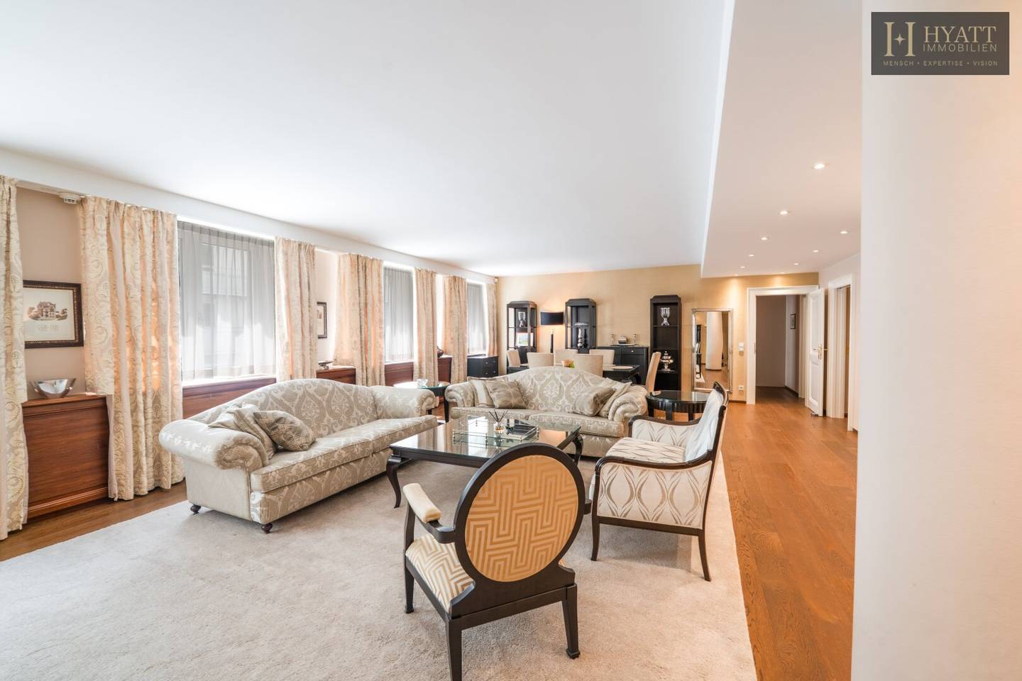 Apartment near City Park quiet location