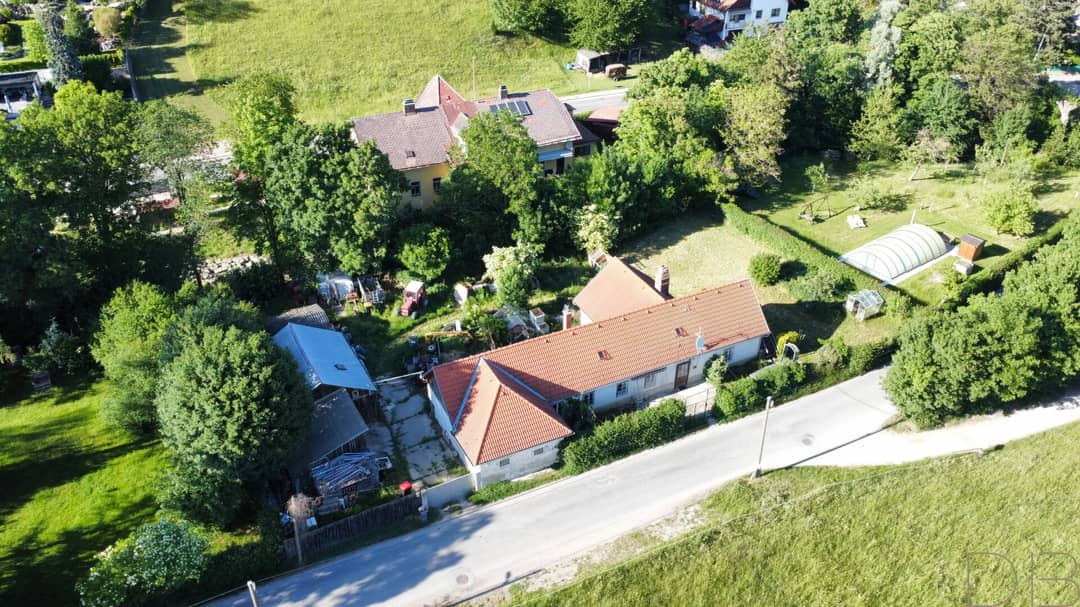 Historisches Haus mit Potenzial in Breitenfurt