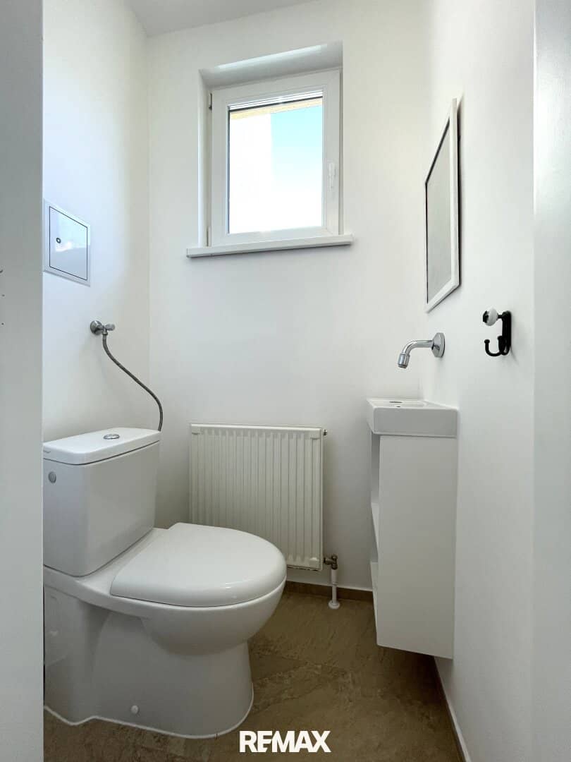 Renovierte Wohnung mit Loggia in ruhiger Lage