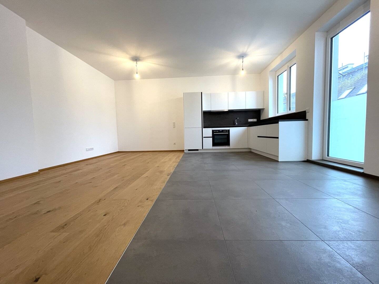 Dachgeschosswohnung nahe Naschmarkt modernisiert