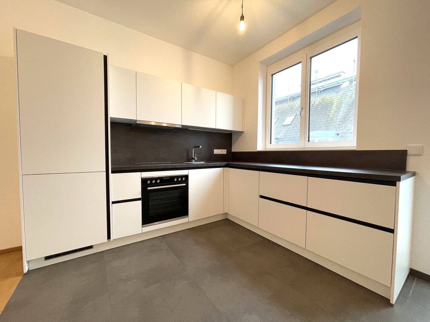Dachgeschosswohnung nahe Naschmarkt modernisiert