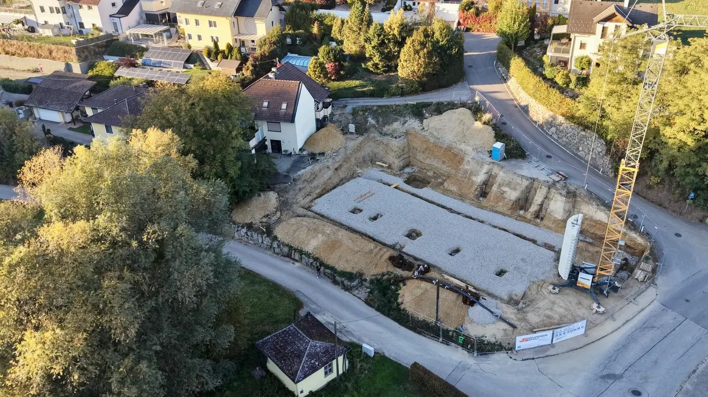 New build apartment commission free near nature
