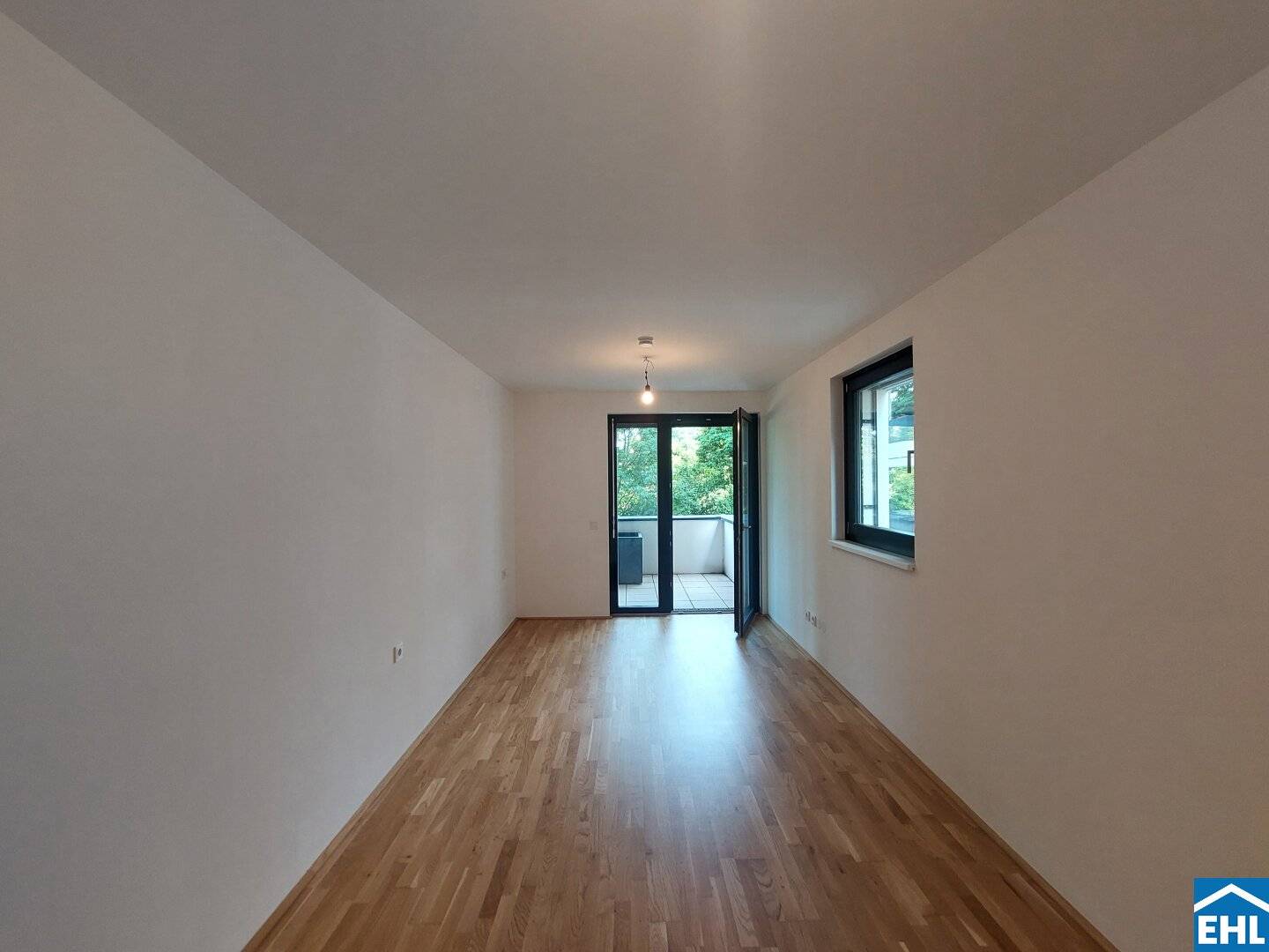 Modern 2 room apartment with 16 m² balcony at Wienerberg
