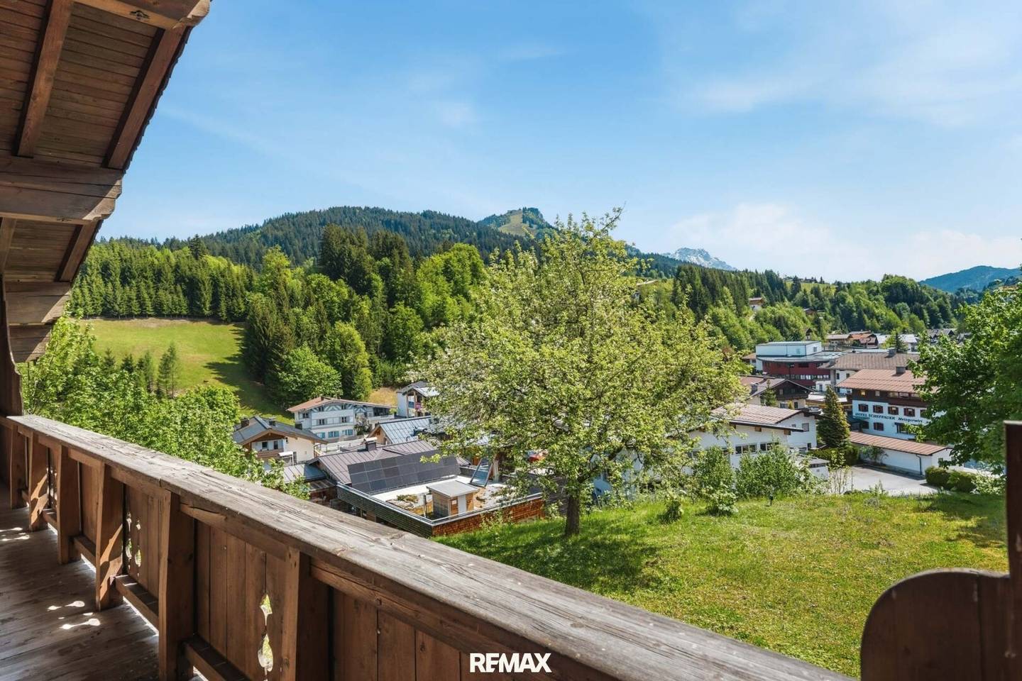 Familienhaus in Fieberbrunn mit Balkon und Terrasse