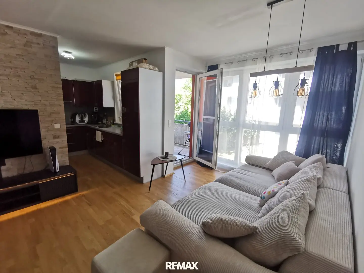 Apartment with lake access in a quiet new development