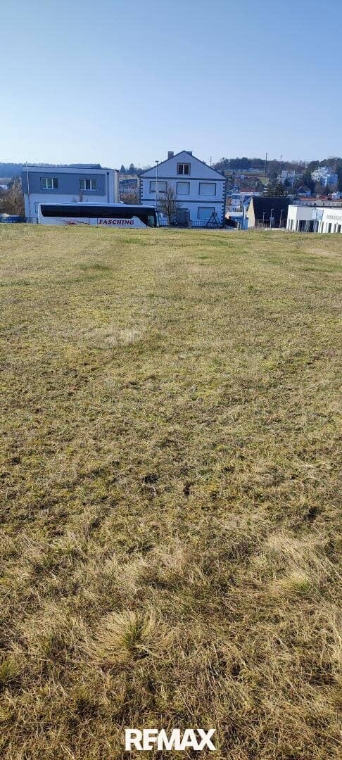 Wohn- oder Gewerbegrundstück mit Panoramablick