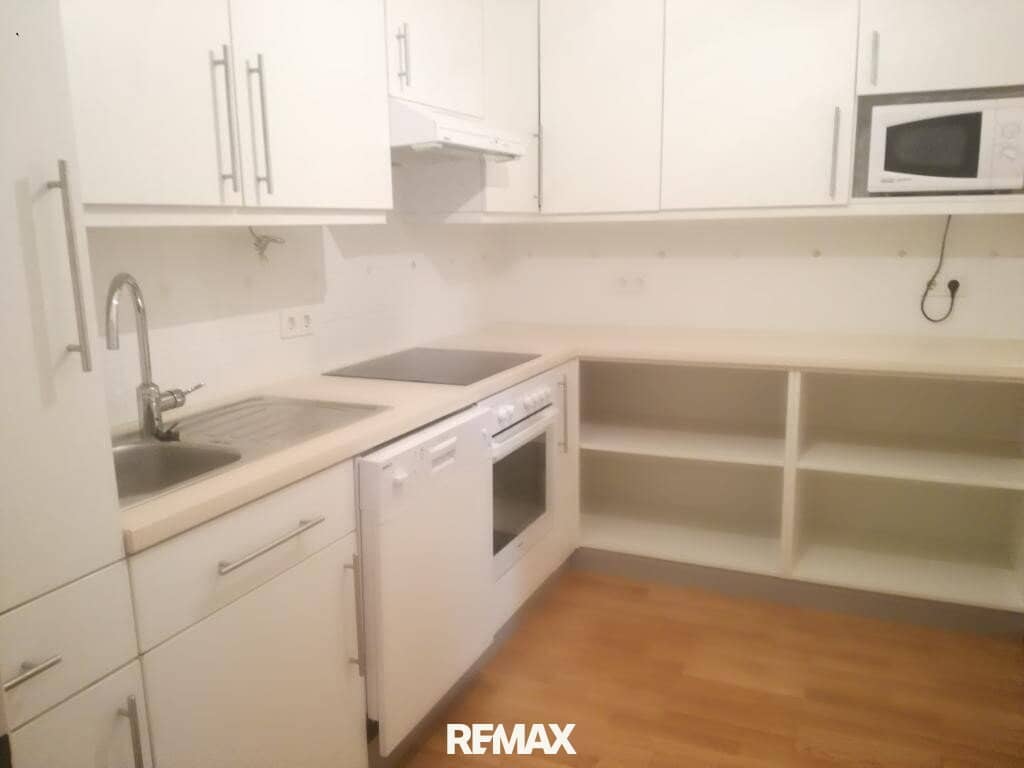 Listed Historic Apartment Downtown