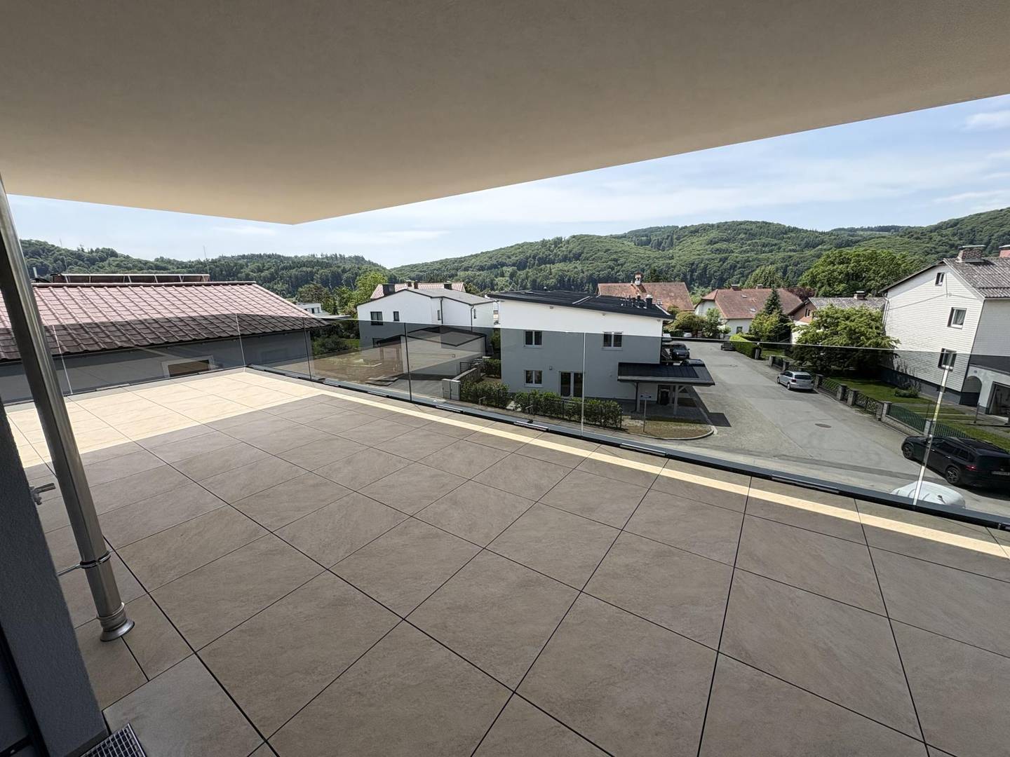 Penthouse with terrace and lift access