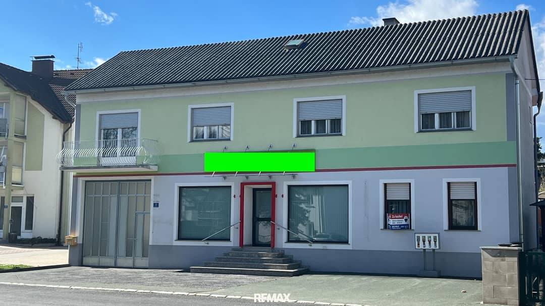Geschäftshaus mit Wohnhaus in Güttenbach
