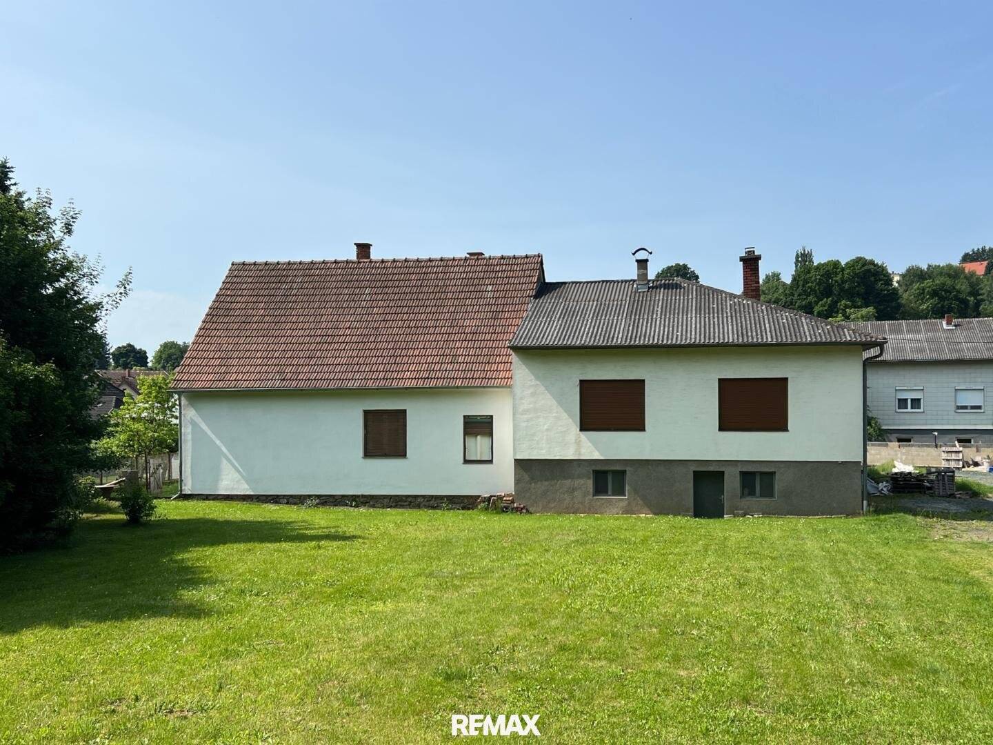 2 Häuser mit Garten in Oberdorf