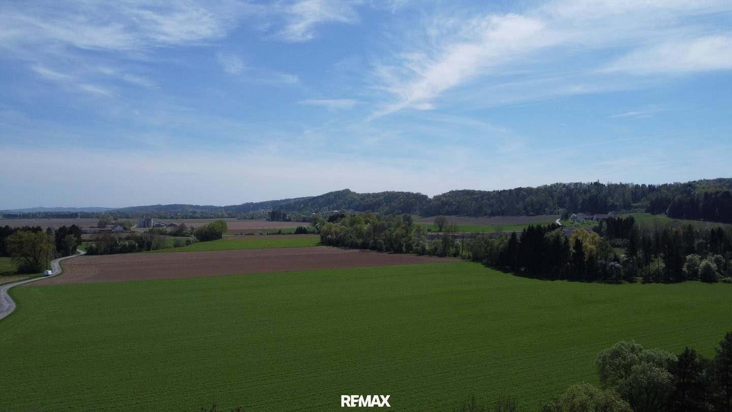 Grundstück Sportanlage am See