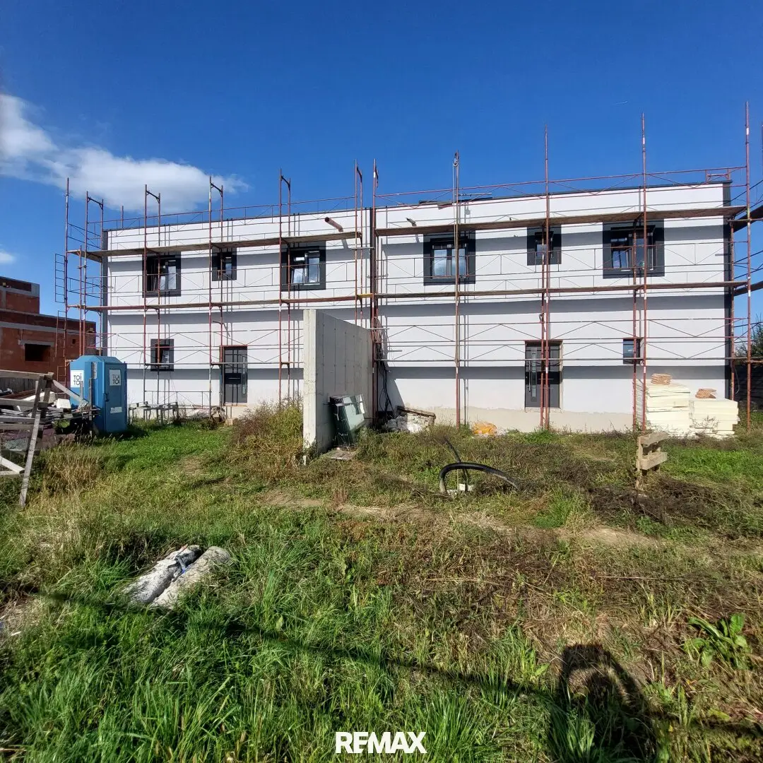Modern Semi-Detached House in Strem