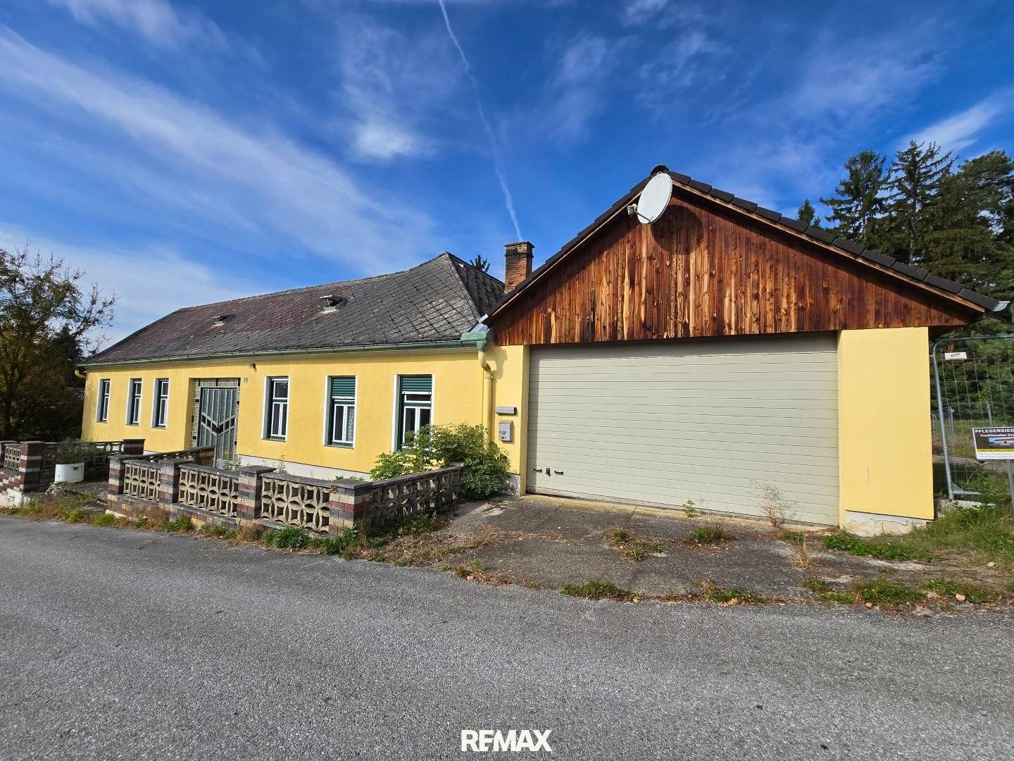 Dreikanthof mit Innenhof in Stegersbach