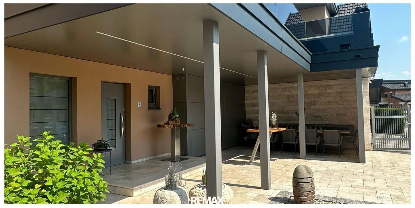 Flexibles Wohnhaus mit Wellness in Wörth