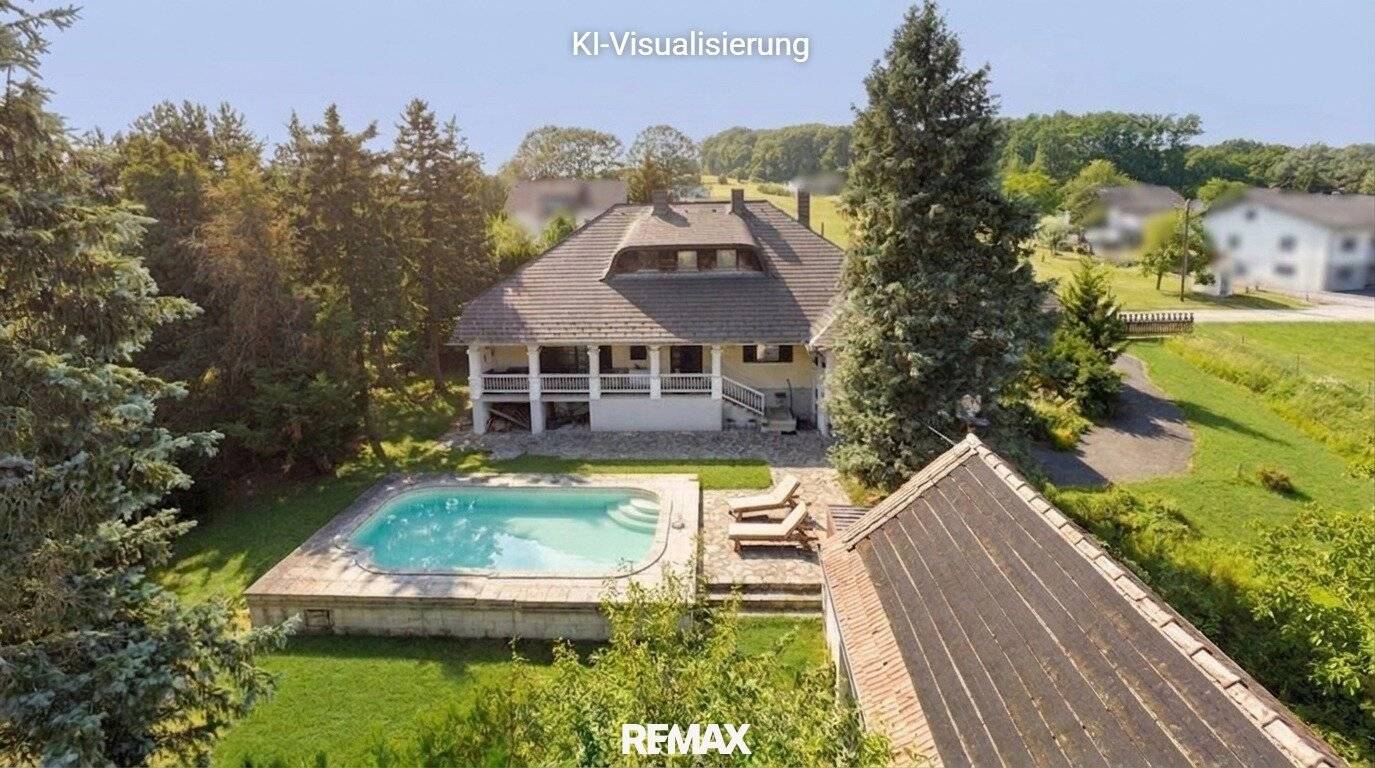Wohnhaus mit Pool und Terrasse in Deutsch Ehrensdorf