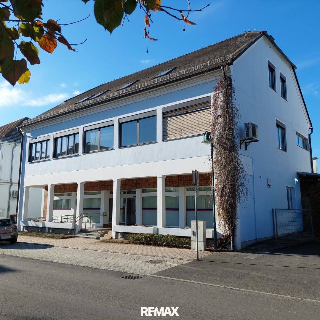 Büro- und Seminarhaus in Jennersdorf