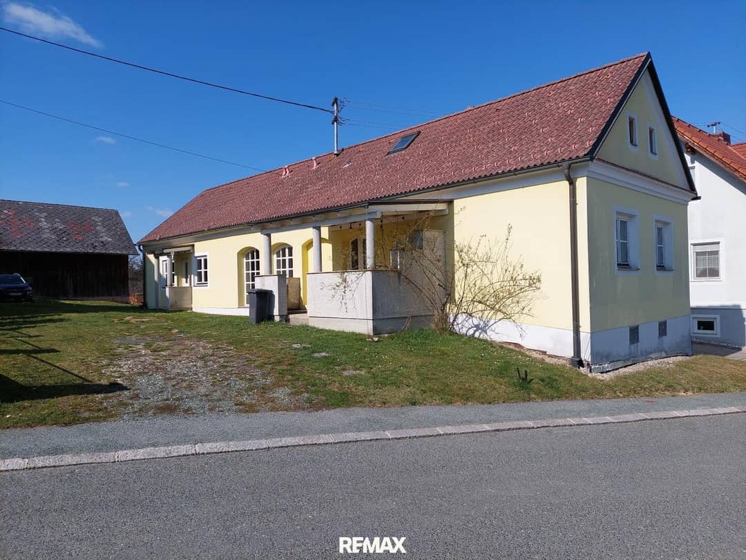 Wohnhaus in ruhiger Lage