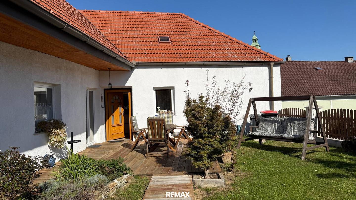 Renovated Historic House with Castle View in Stadtschlaining