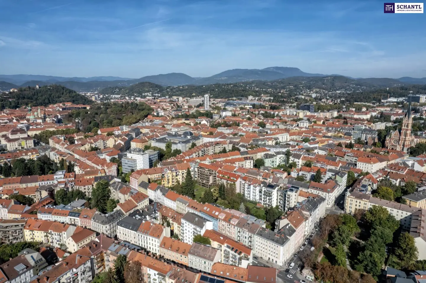 Attic apartment Graz St Leonhard balcony and garage