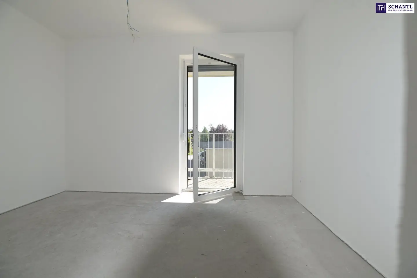 Apartment newly built with sunny terrace quiet