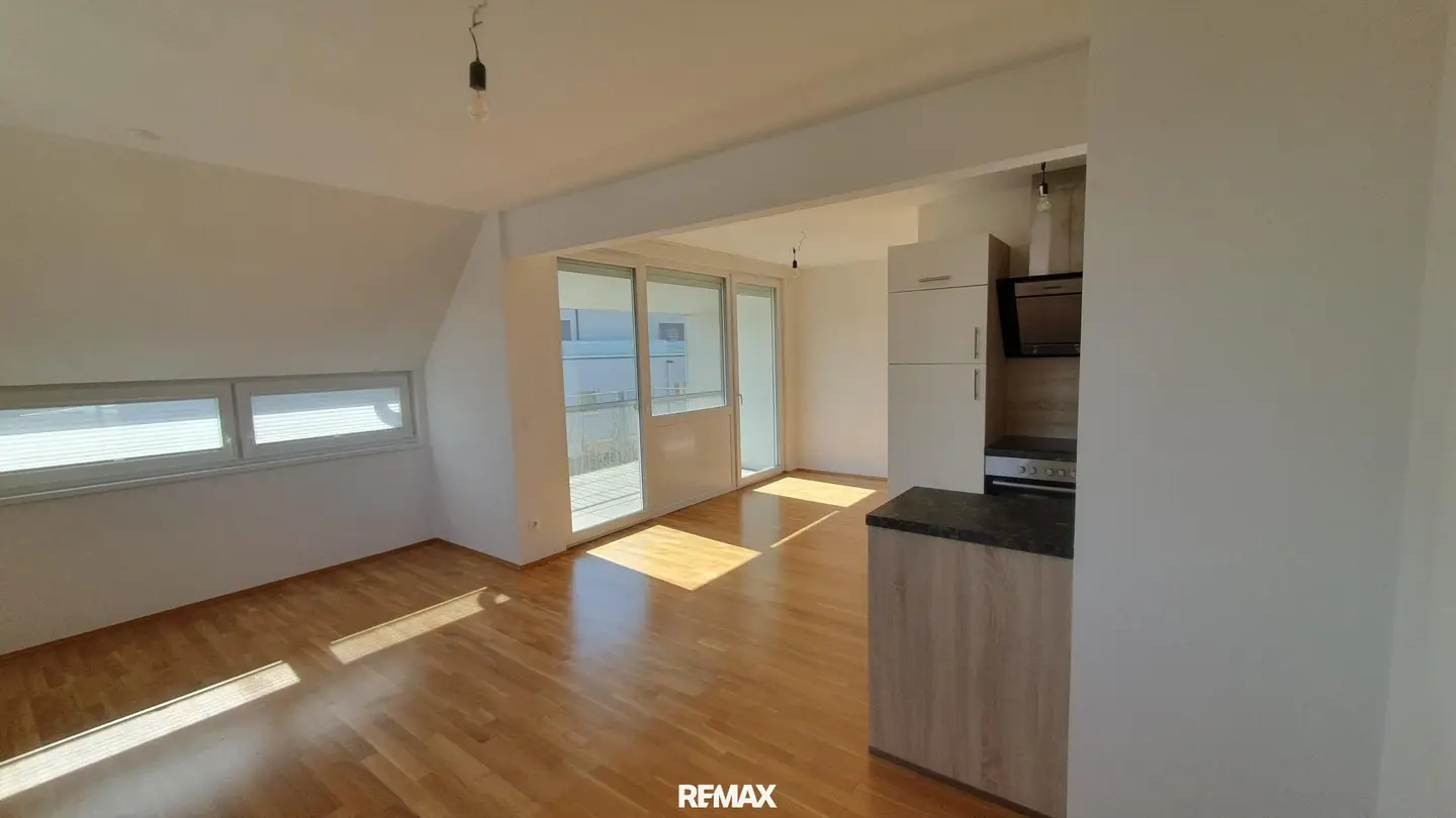 Wohnung Neubaustandard mit Fußbodenheizung Loggia