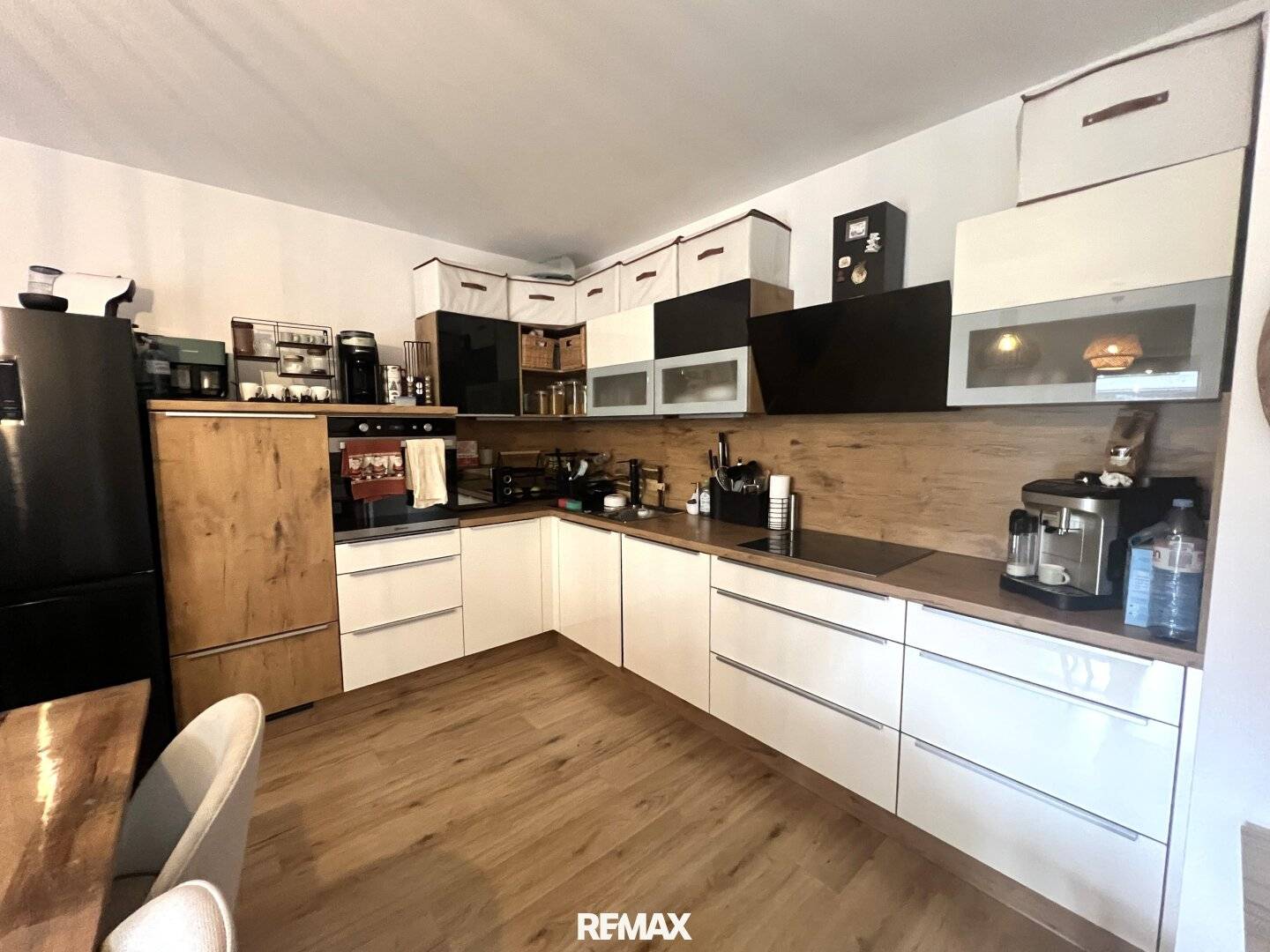 Ground floor apartment with terrace and modern kitchen