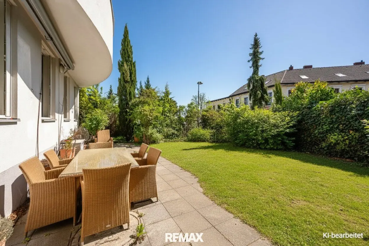 Wohnung mit Privatgarten und Garage