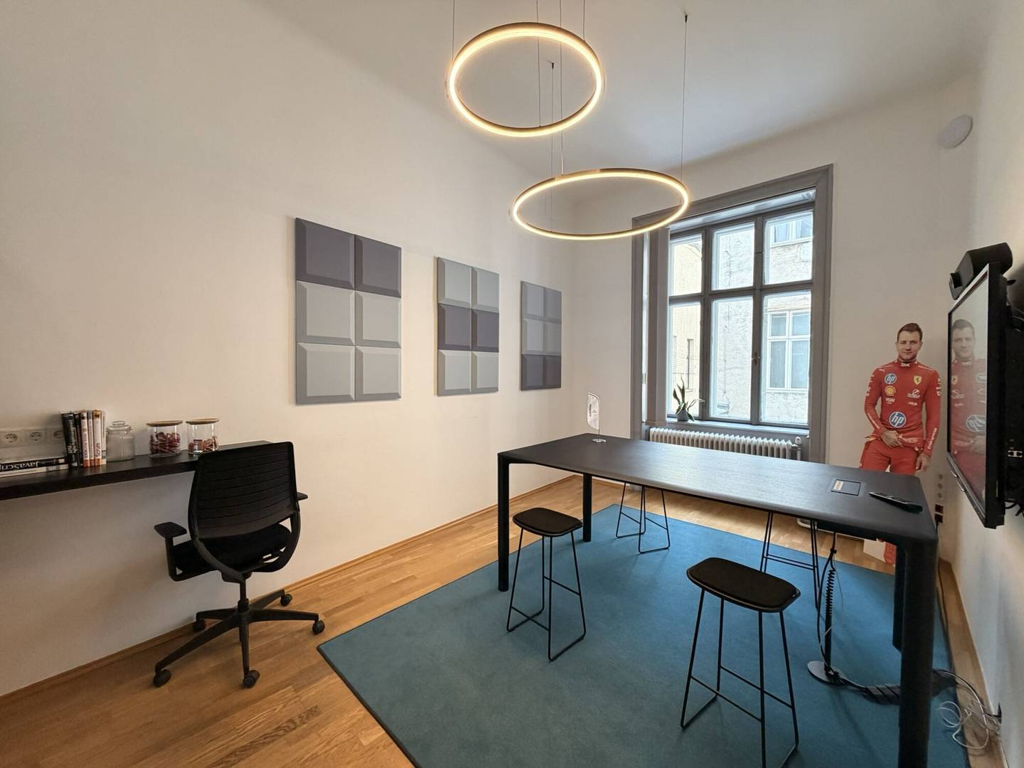 Stylish Altbau Office in 1070 Vienna