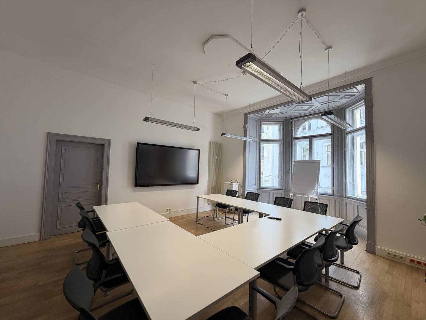 Stylish Altbau Office in 1070 Vienna