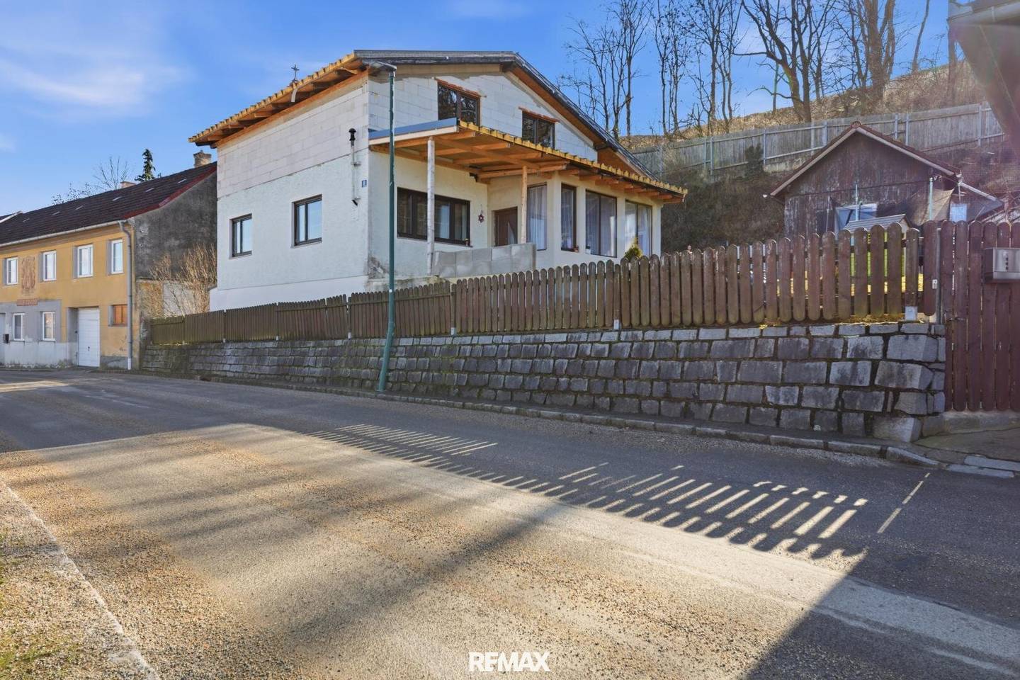 Einfamilienhaus in Teilrohbau in Zemling