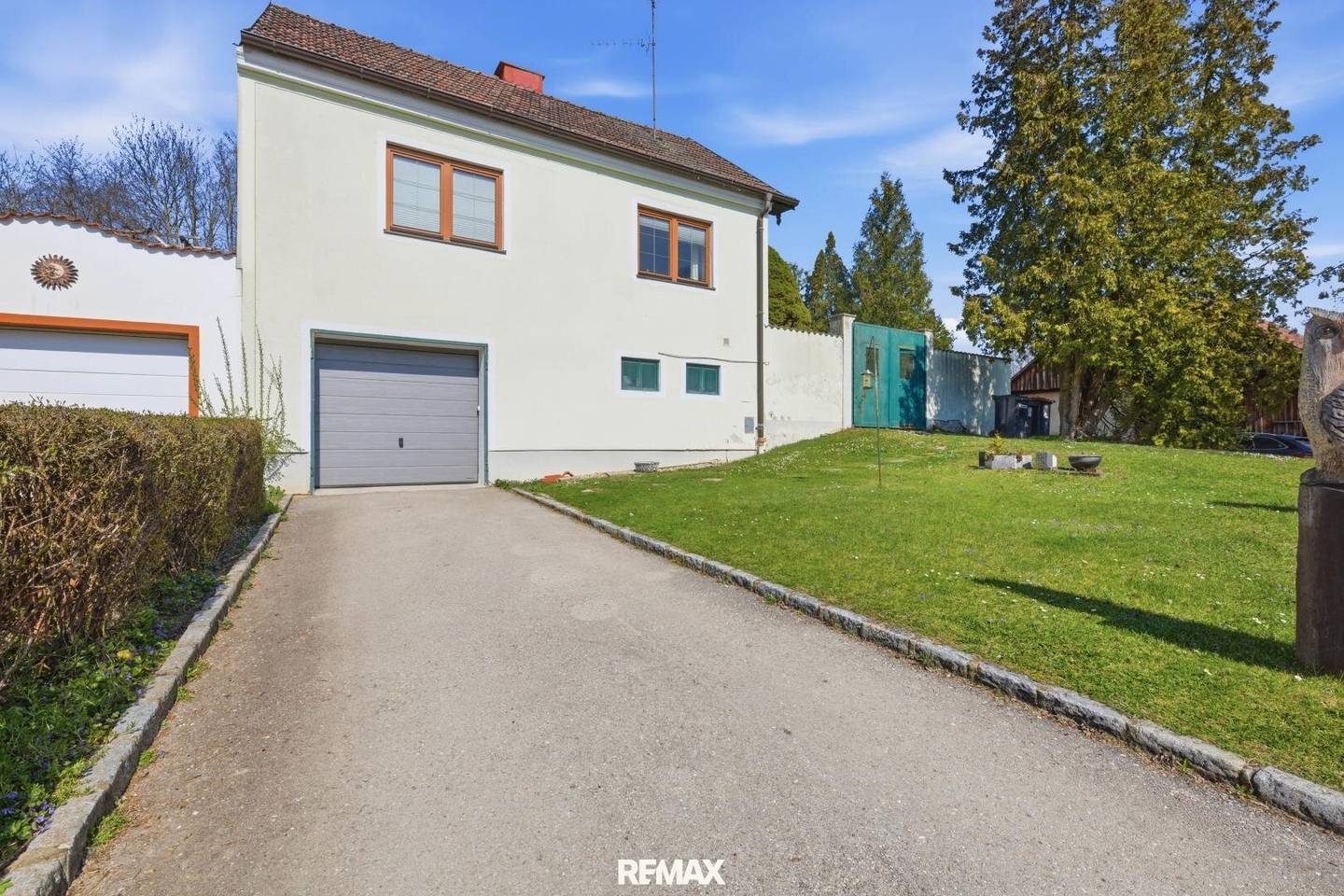 Einfamilienhaus mit Terrasse in Großweikersdorf