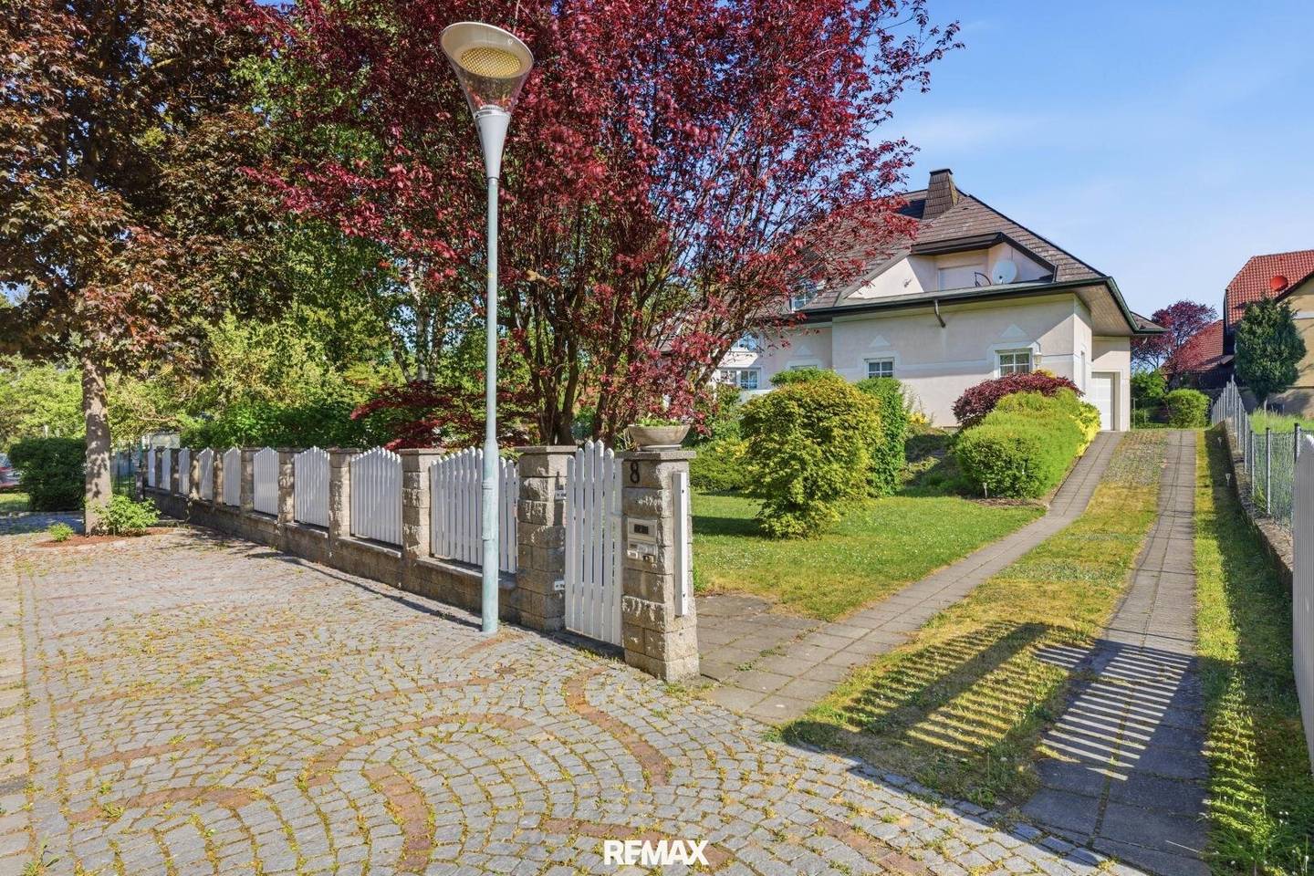 Single-family home with garden and pool