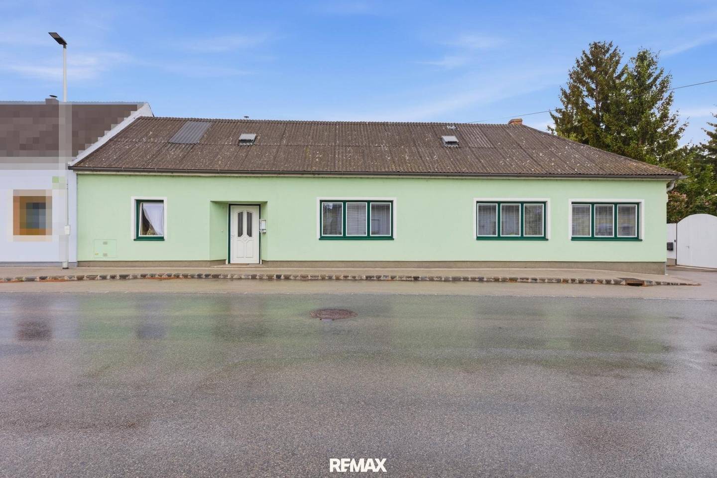 Spacious Bungalow in Dietersdorf