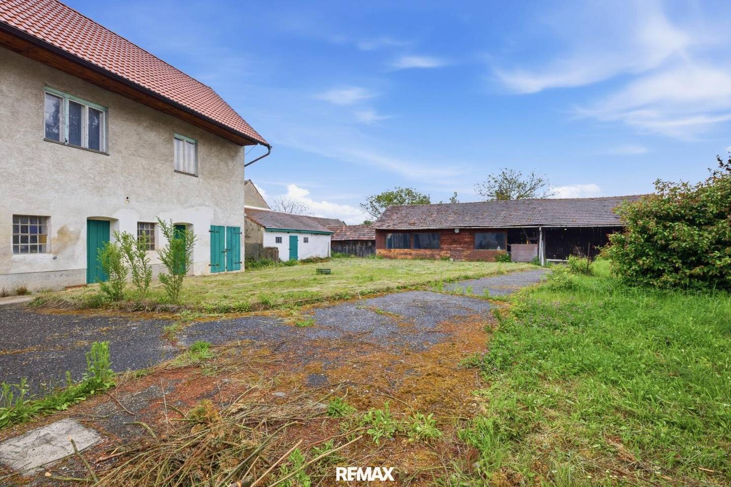 Spacious Bungalow in Dietersdorf