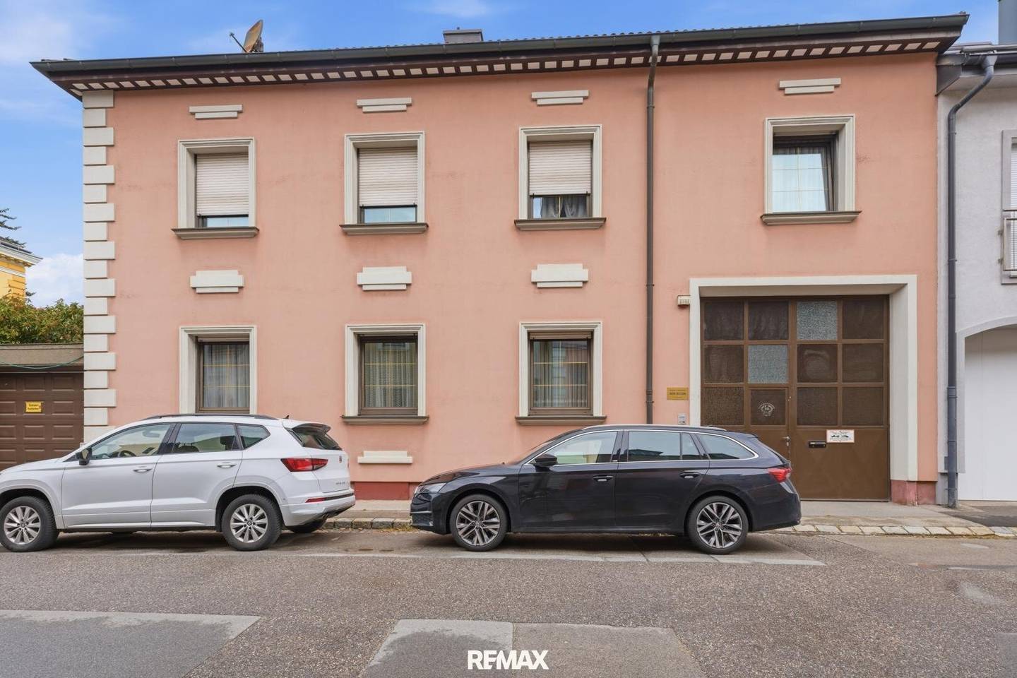 Residential and Commercial Building in Korneuburg Center