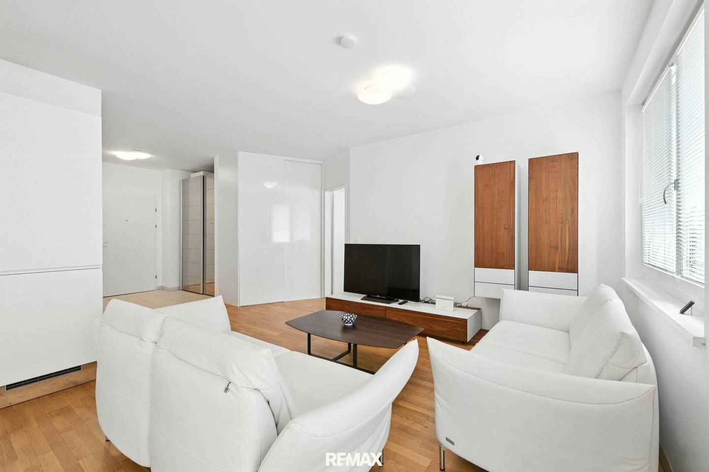 Neubauwohnung mit Parkett und Einbauküche nahe Matzleinsdorfer Platz