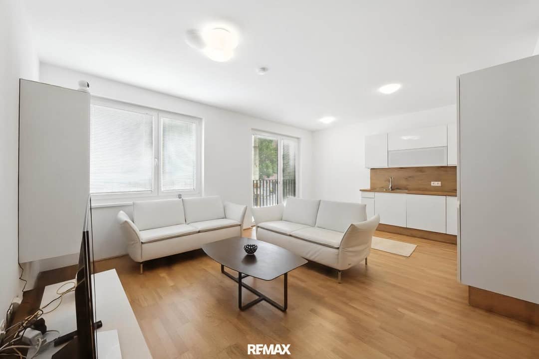 Apartment bright and airy with elevator
