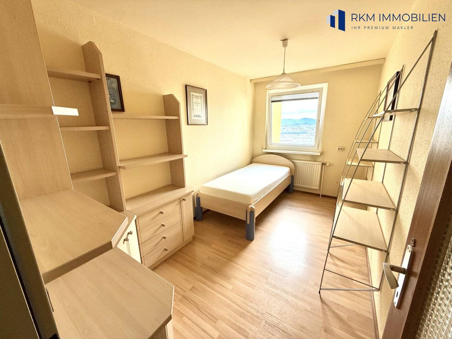 Maisonettewohnung mit Loggia und Panoramablick