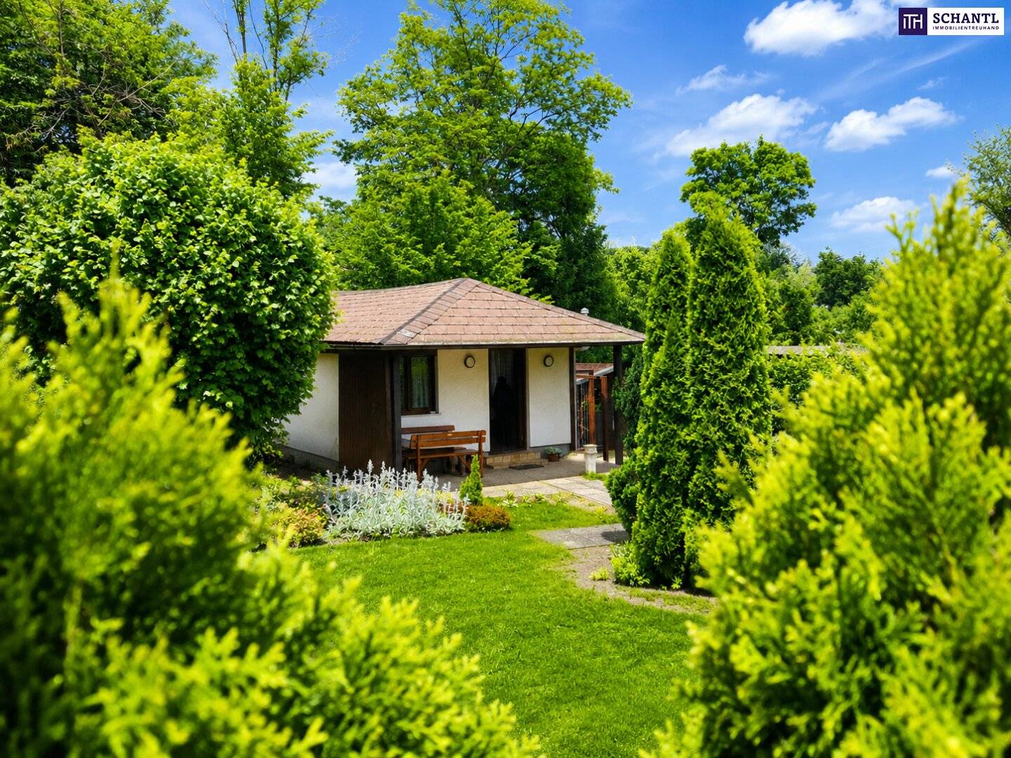 Grünes Refugium in Hietzing – Kleines Haus mit traumhaftem Eigengarten am Jennerplatz | Jetzt besichtigen!